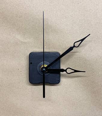 Часовой механизм 18мм, №39 с фигурными стрелками - Основы для часов